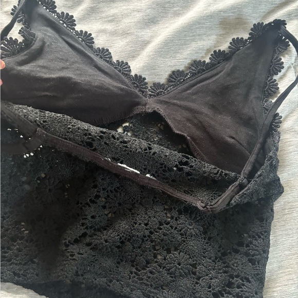 Laced V-Neck Cropped Tank - Picture 3 of 5